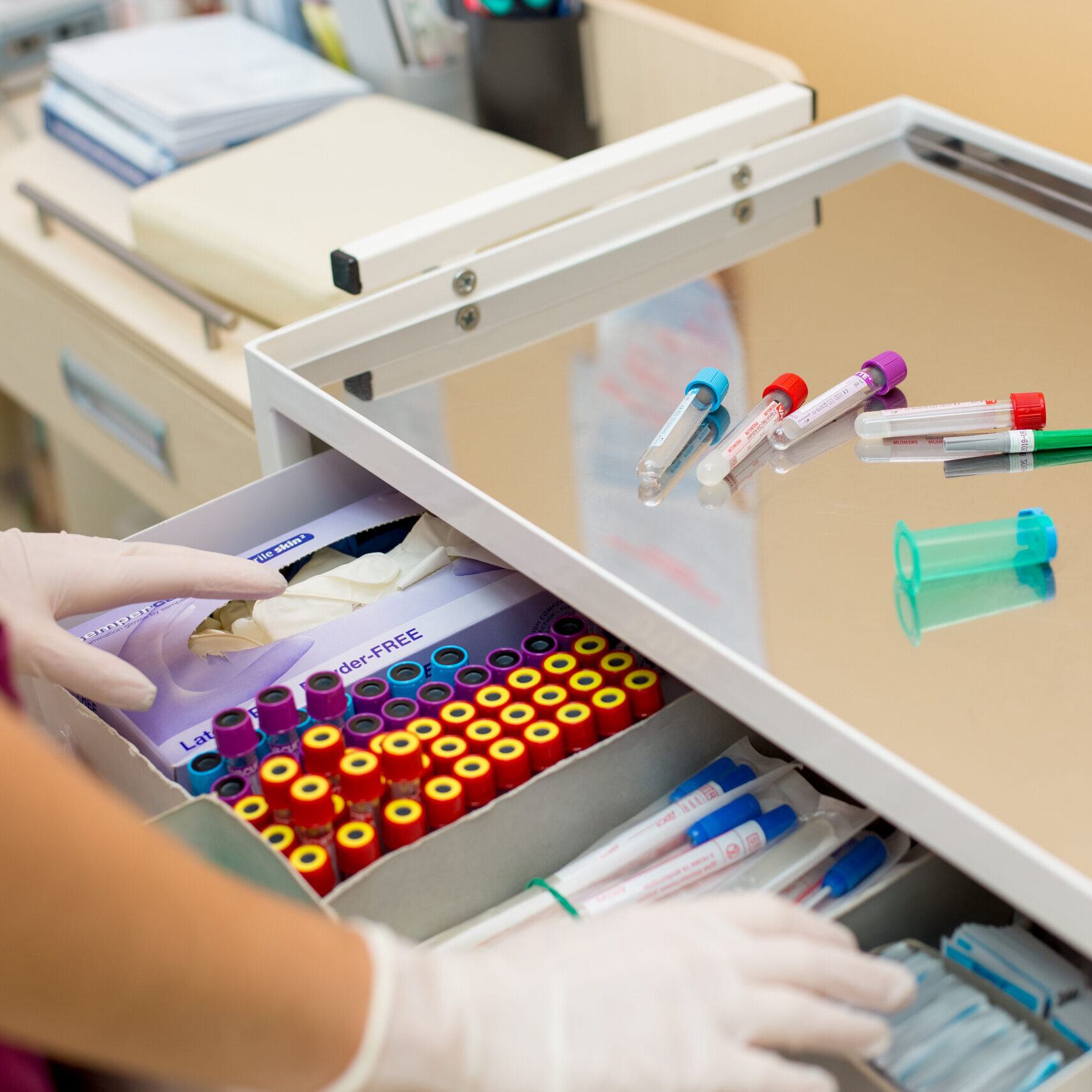 Blood collection tube